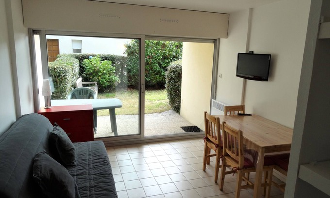 Carnac Apartment | Studio cabin for 2/3 people