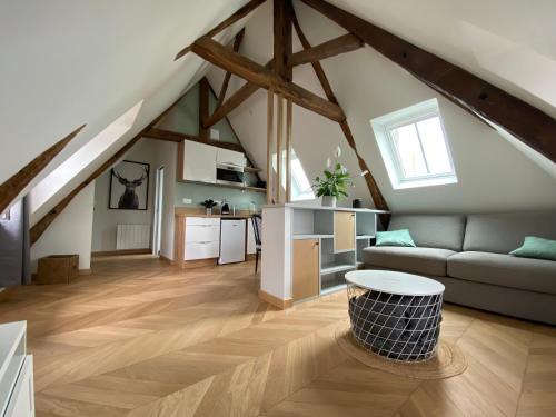 Dol-de-Bretagne Apartment | Studio centre ville