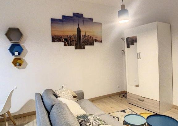 Saint-Quentin Apartment | studio centre ville gare cosy 2 pers wifi