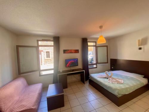 Carcassonne Apartment | Studio Cité médiévale 250 m