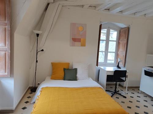 Arpajon Apartment | Studio Cosy en centre ville