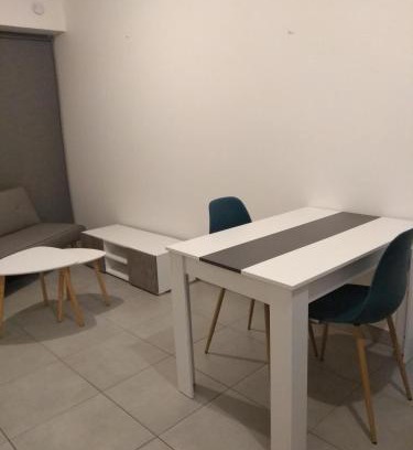 Clayes Apartment | Studio de charme à la campagne