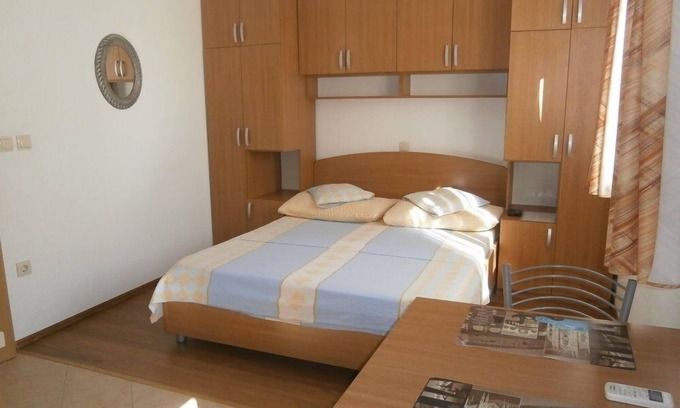 Igrane Apartment | Studio flat with air-conditioning Igrane, Makarska (AS-13535-a)