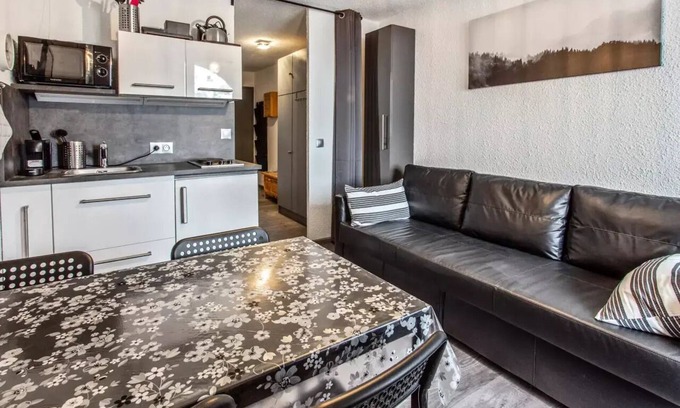 Vars Apartment | Studio for 4 people with mountain view terrace in Vars - Studio 4 people with terrace - Selection - Super Home