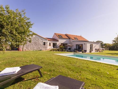 Port-Saint-Pere House | Studio Jungle avec terrasse et piscine chauffée près de Nantes - FR-1-306-1304