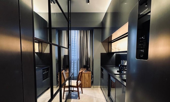 Vila Olimpia Apartment | Studio Moderno com Piscina Próximo à Faria Lima & Congonhas