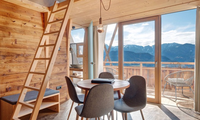 Velturno Apartment | Studio 'Pavilion Earth' with Mountain View, Shared Terrace and Wi-Fi