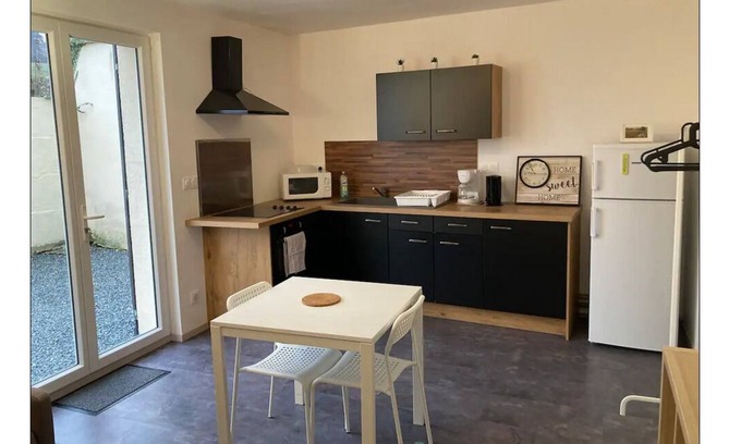 Gaillon Apartment | Studio the cozy center of gaillon (wifi)