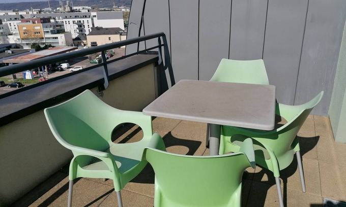 Centre Ville Rive Gauche Apartment | Studio tout équipé + terrasse, quartier Flaubert