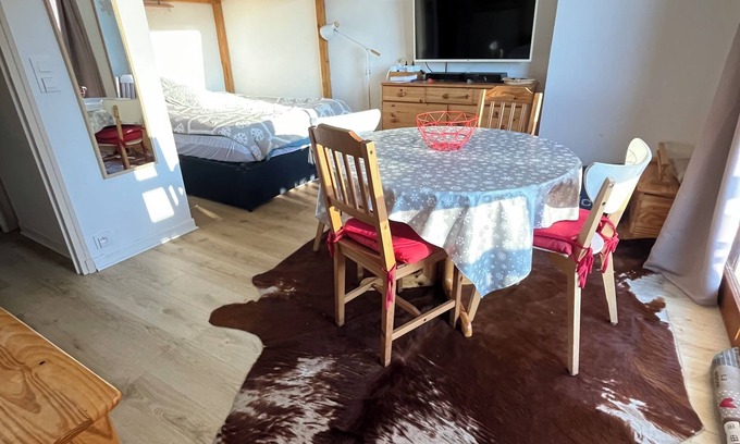 Valberg Apartment | Studio Valberg, Tout a Pied, Balcon, vue Panoramique, Calme , 1 mn du Piou Piou
