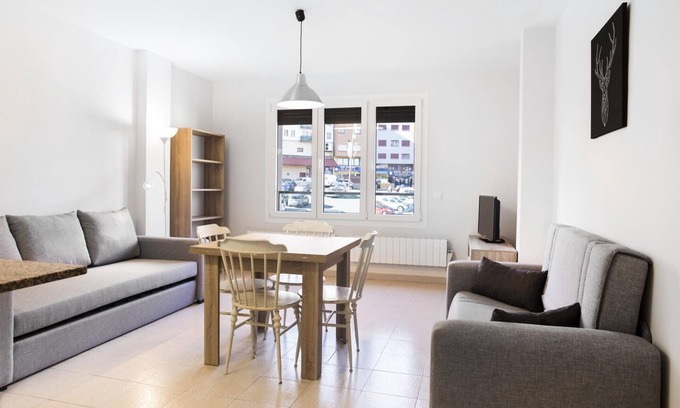 Pas de la Casa Apartment | Studio with Views. 300 mtrs from slopes. PAS DE LA CASA. 31