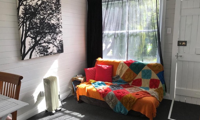 Lumsden House | Stump Cottage