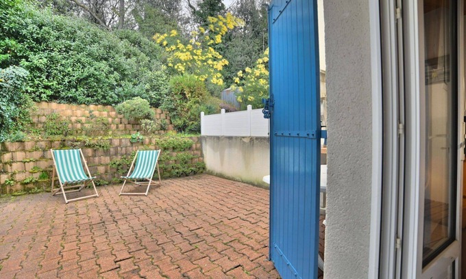 Dolus-d'Oleron House | Stunning villa for 4 people with WIFI, TV, terrace and parking