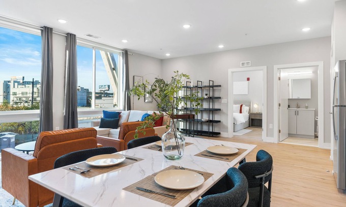 North Philadelphia Apartment | Stunning 1-BD - City Views - Near Fishtown!