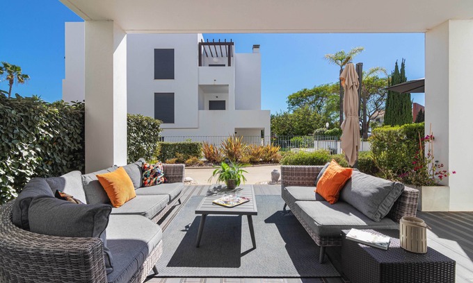 Vilamoura Apartment | Stunning 2 bedroom apartment in Vilamoura