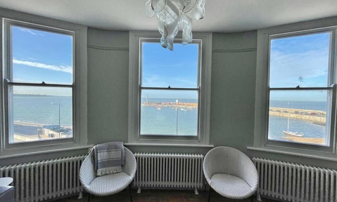 Margate Old Town Apartment | Stunning 2 bedroom Sea View - Margate Old Town
