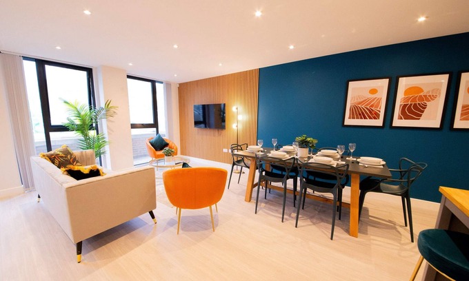 Salford Apartment | Stunning 3 Bedroom Manchester Apartment