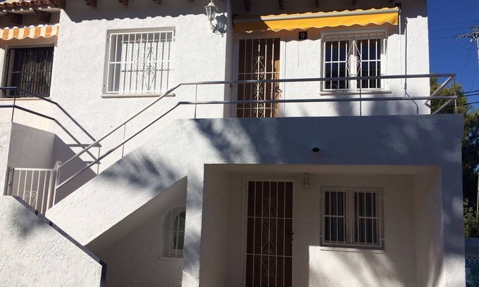 El Albir House | Stunning 4 Bedroom Holiday Home