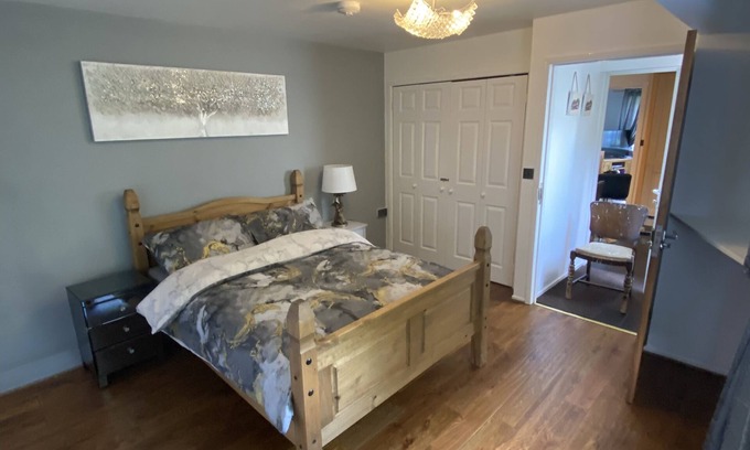 Bridgend House | Stunning 4 Bedroomed holiday home