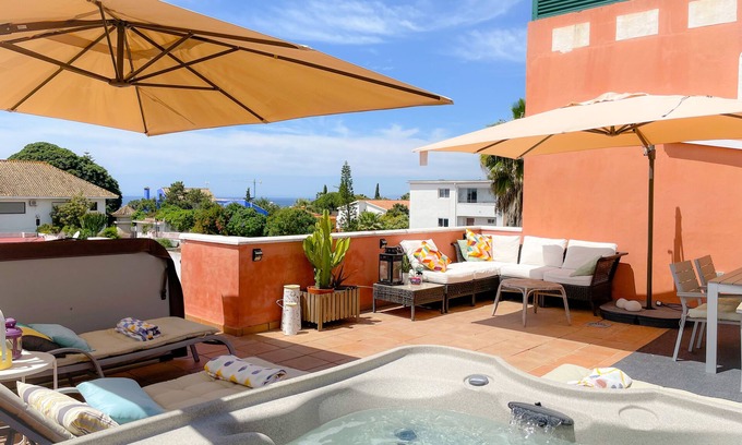 Urbanizacion Pinos Verdes Apartment | Stunning 40m2 Rooftop terrace with private jacuzzi and fantastic sea views!