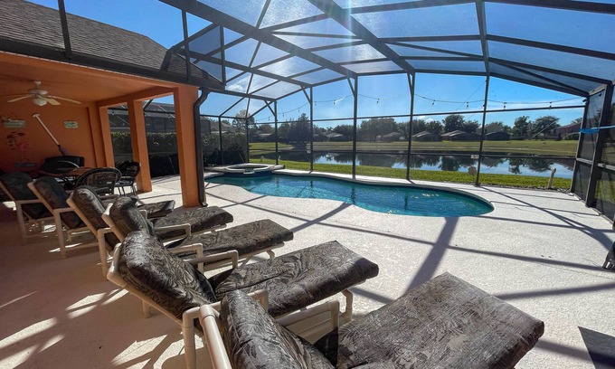 Silver Creek Villa | Stunning 5 Bed South-Facing Pool Lake and Conservation View and Cinema Room