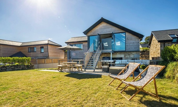 Carbis Bay House | Stunning 5 Star Contemporary Home Carbis Bay