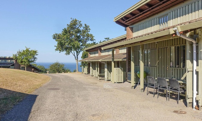 Sandvig Apartment | Stunning apartment in Allinge with WiFi