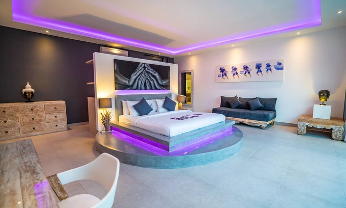 Sunset Road Villa | STUNNING ARCHITECT 12 BEDROOM VILLA, 3 HUGE 17M POOL, CATERING, SEMINYAK