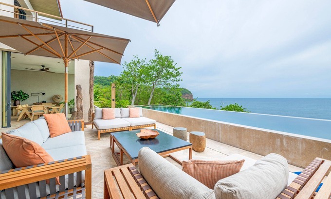 Puerto Vallarta Villa | STUNNING BEACHFRONT VILLA WITH AMAZING VIEWS TO THE SEA!n
