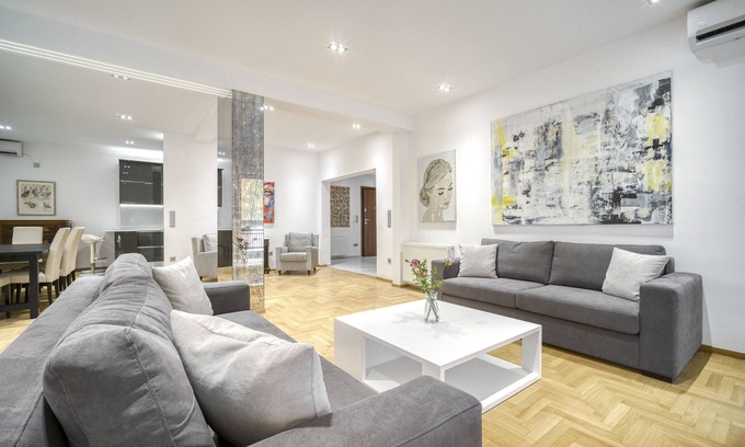 Pangrati Condo | Stunning Central 180m2 4 Bedroom 3 Bath, Sleeps 12