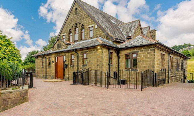 Oxenhope House | Stunning Chapel, Haworth Yorkshire Hot Tub for 6, Celebration House Superb Views