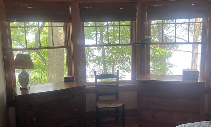Poplar Ridge Cottage | Stunning cottage on Cayuga Lake, near wineries, waterfalls, Cornell University