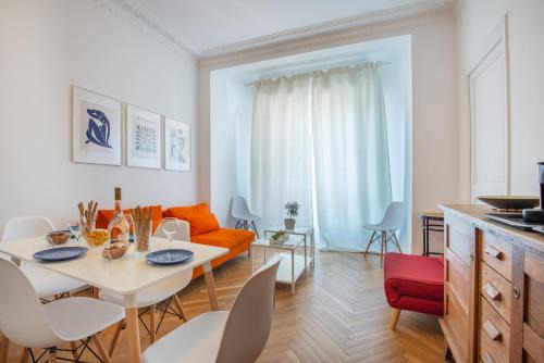 Nice City Centre Apartment | Stunning flat by the beach, Carre d'or-Negresco