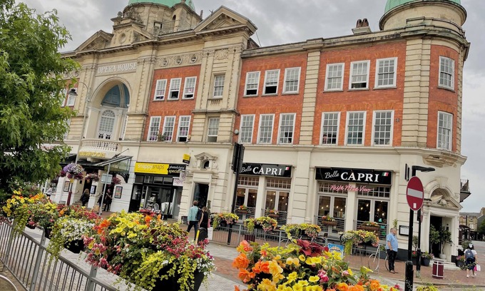 Royal Tunbridge Wells Apartment | Stunning 3 bed flat in Royal Tunbridge Wells