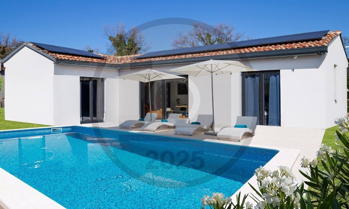 Kavran House | Stunning home in Kavran