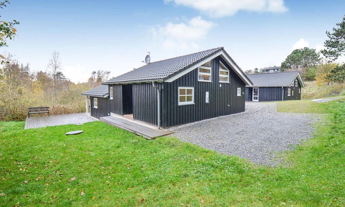 Knebel House | Stunning home in Knebel with kitchen