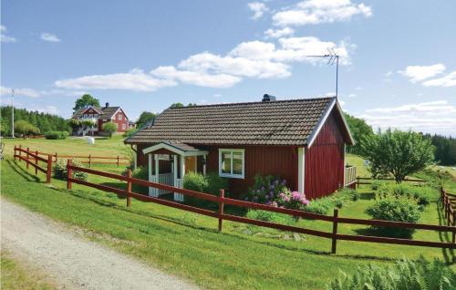 Landsbro House | Stunning Home In Landsbro With Kitchen