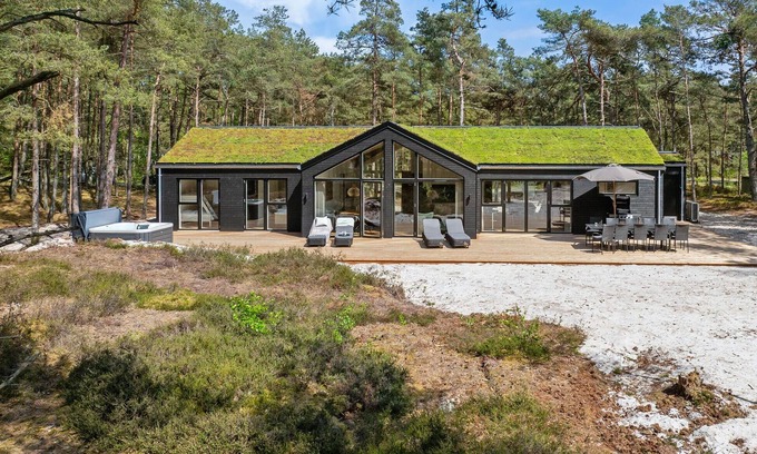 Dueodde House | Stunning home in Nexø with sauna