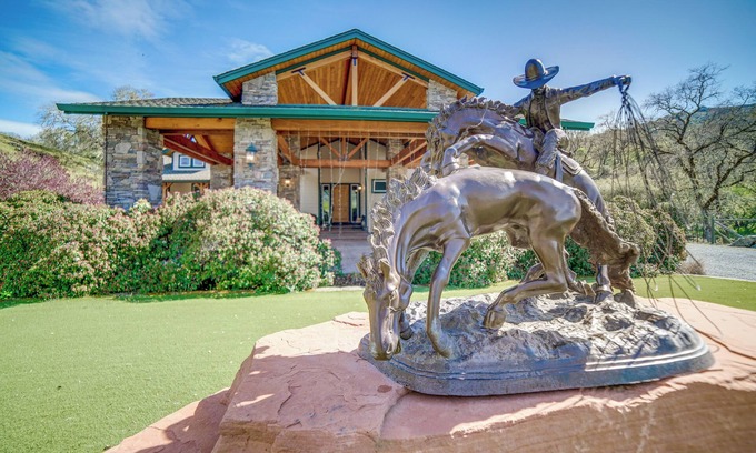 California Wine Country Villa | Stunning Hopland Vacation Rental w/Pool & Hot Tub