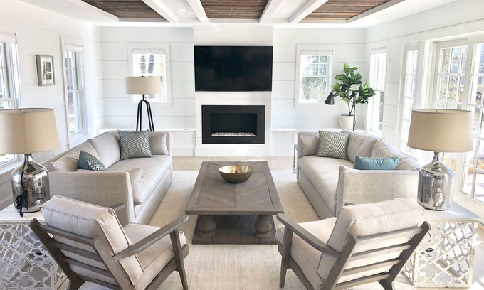 Nantucket Town House | Stunning In-Town Home With Stone Hot Tub - Plunge Pool