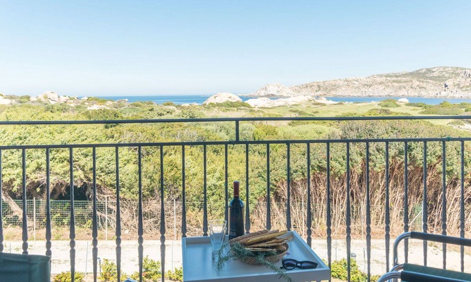 Capo Testa House | Stunning villa for 4 guests with TV, terrace and parking
