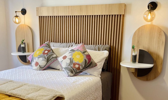 Downtown La Paz Apartment | Stunning Location: New and Stylish 1 Bedroom Apartment in the center of La Paz!
