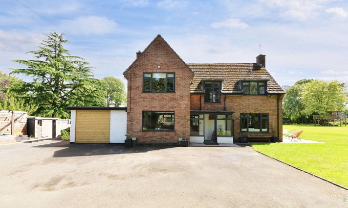 Wordsley House | Stunning, luxury country house