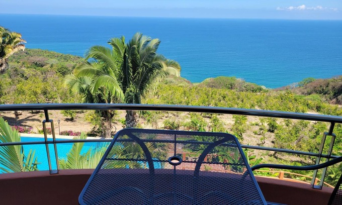 Divisaderos Condo | Stunning ocean views in relaxation paradise! Serenity and nature await!