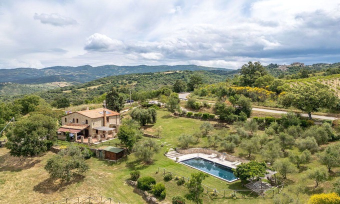 Roccalbegna House | Stunning private villa with A/C, private pool, WIFI, TV, patio, panoramic view and parking