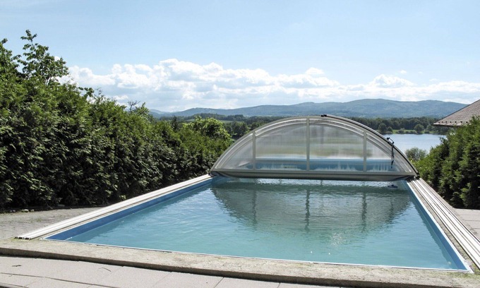 Zabovresky House | Stunning private villa for 7 people with private pool, TV, terrace, pets allowed and parking