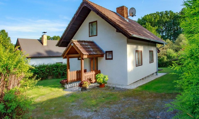 Zabovresky House | Stunning private villa for 5 guests with WIFI, TV, terrace and pets allowed