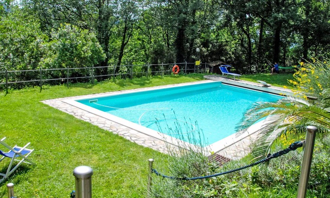 Vicopelago House | Stunning private villa for 4 people with private pool, WIFI, TV, terrace and pets allowed