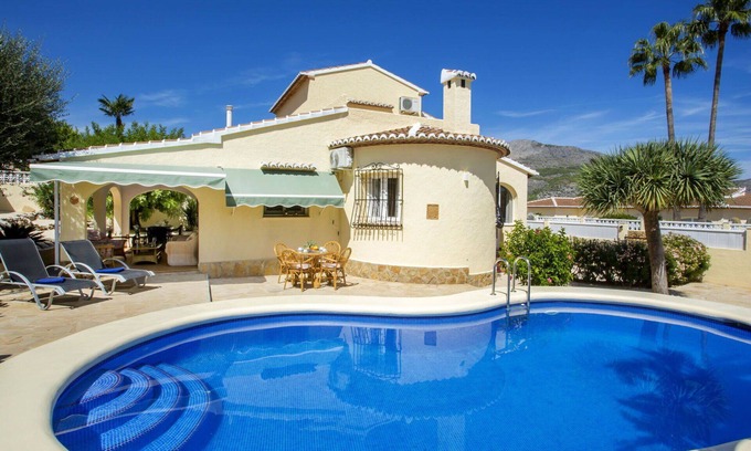 Orba House | Stunning private villa for 6 people with private pool, A/C, WIFI, TV, terrace and parking