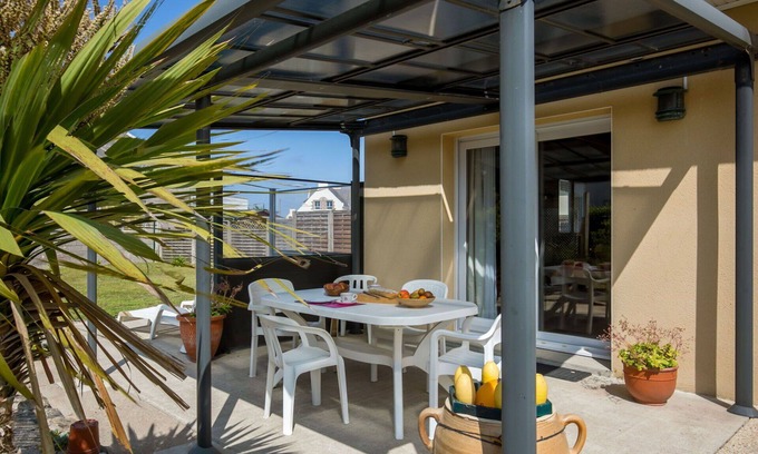 Santec House | Stunning private villa for 2 people with WIFI, TV, terrace and parking
